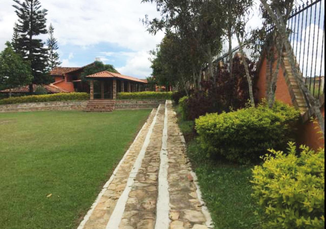 Hotel Cristo Rey Campestre Los Santos  Exterior photo